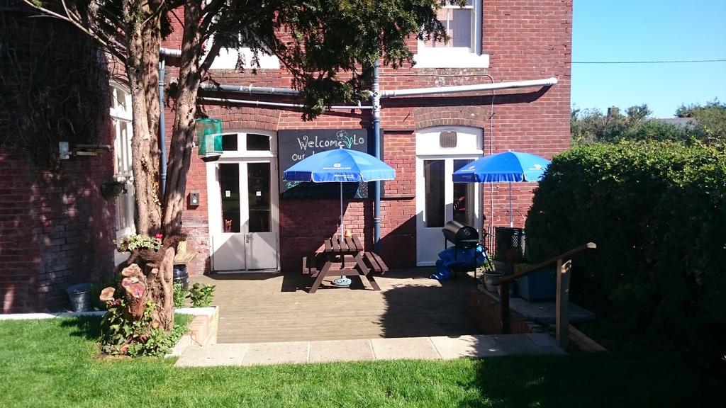 Waverley Inn Newport  Exterior foto